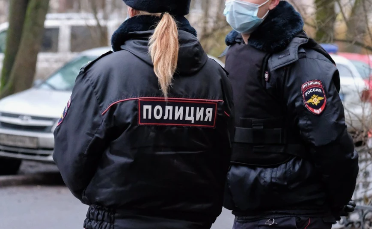 Балашовца оштрафовали за оскорбление полицейского width=360px