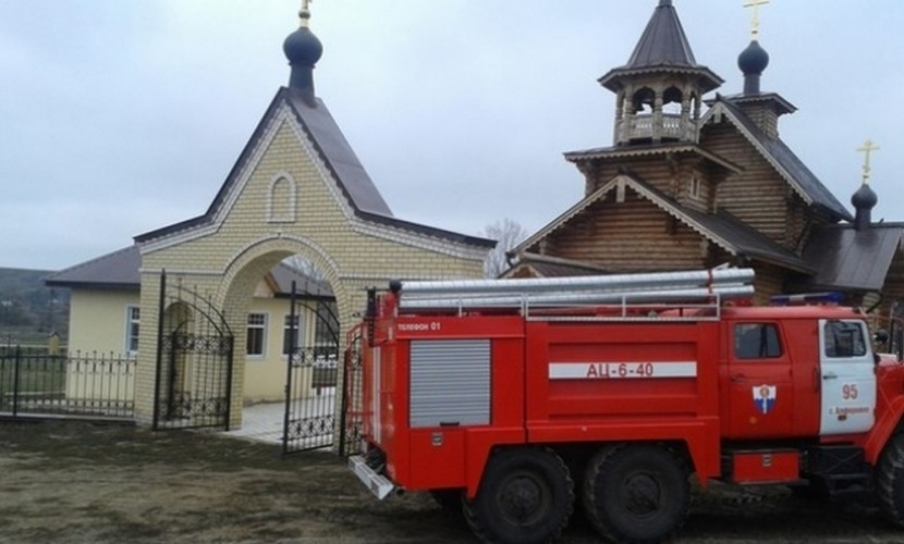 В храме села Алферовка Новохопёрского района рухнул балкон width=360px